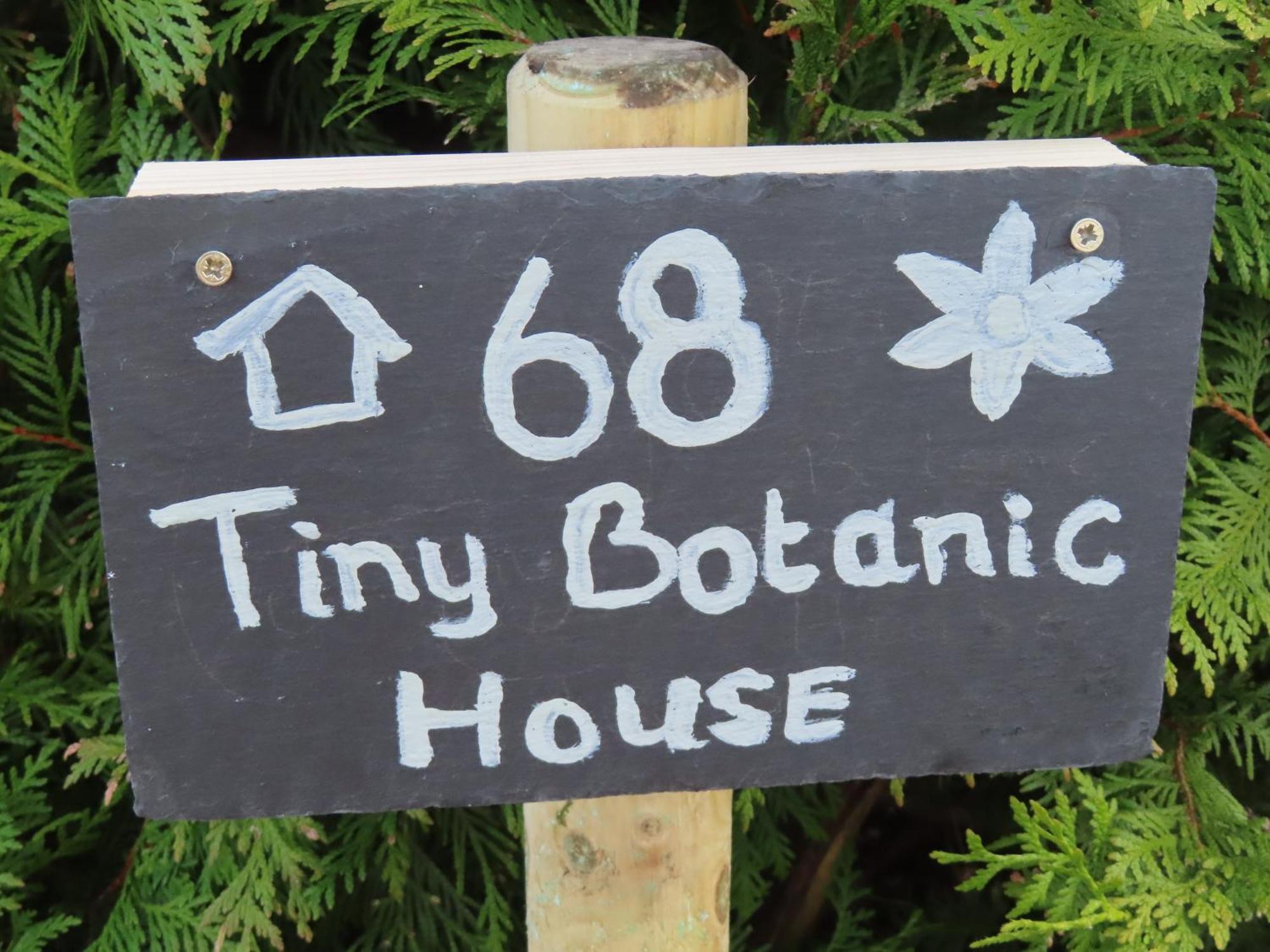 Tiny Botanic House Villa Tzummarum ภายนอก รูปภาพ
